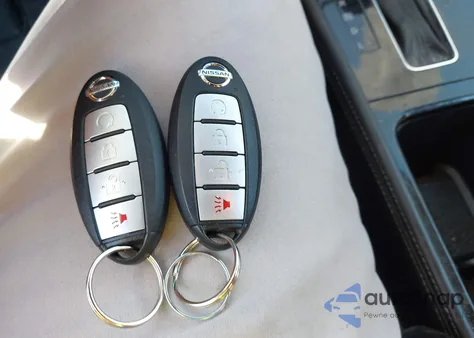 2021 Nissan Kicks Sv Xtronic Cvt from USA, damaged, VIN 3N1CP5CV3ML533100